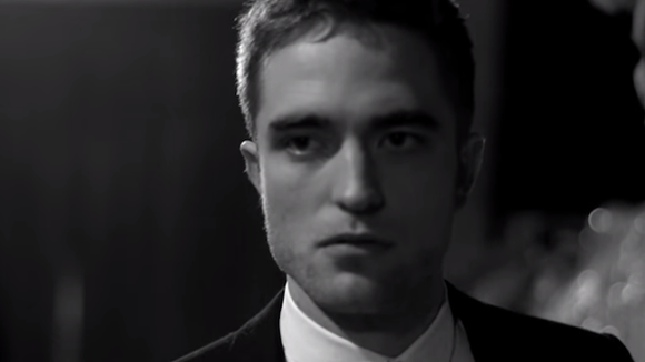 Une pub en noir et blanc ouvre la collaboration entre Robert Pattinson et Dior