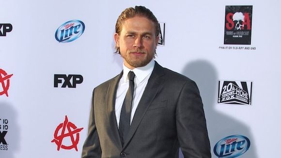 "Cinquante nuances de Grey" : Les vraies raisons du départ de Charlie Hunnam