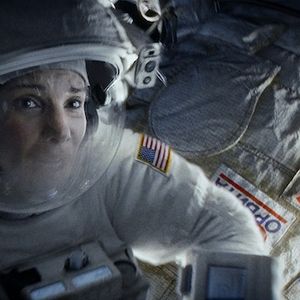 "Gravity" démarre en tête des premières séances parisiennes