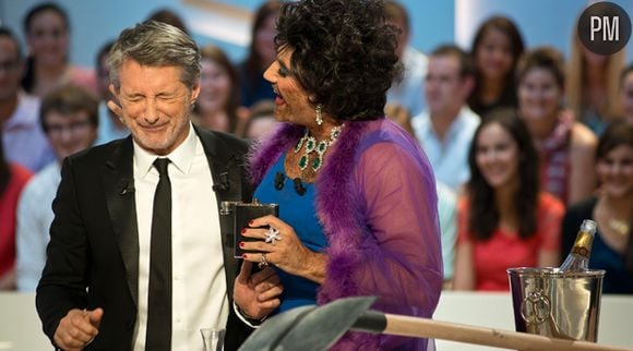 Antoine de Caunes et José Garcia, dans "Le Grand Journal".