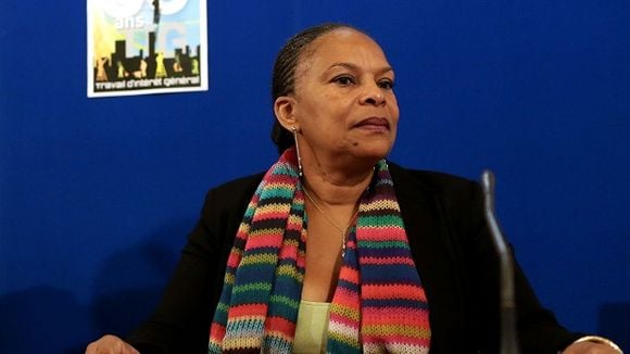 Pour Christiane Taubira, Dieudonné est le "pitoyable bouffon" d'une "barbarie ricanante"