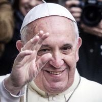 Pour le pape François, Internet est "un don de Dieu"