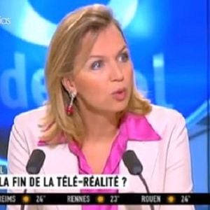 Virginie Calmels en 2012 sur un plateau de i-Télé