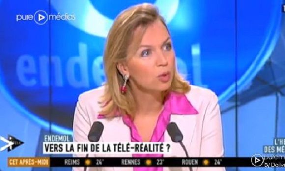 Virginie Calmels en 2012 sur un plateau de i-Télé