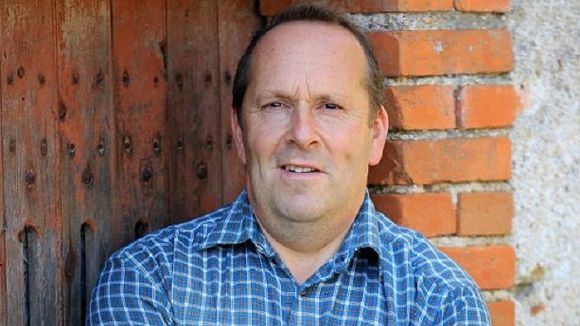 Thierry ("L'amour est dans le pré" 2014) : "Si ça ne marche pas, je prendrai Karine Le Marchand !"