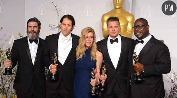 Brad Pitt a décroché son premier Oscar comme producteur de "12 years a slave".