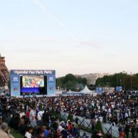 Coupe du monde : Anne Hidalgo promet des écrans géants "dès les huitièmes de finale"