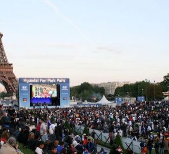 Pour l'Euro 2012, un écran géant avait été installé au...
