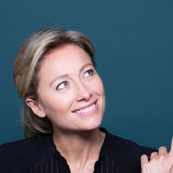 Anne-Sophie Lapix rempile pour une seconde saison de "C à vous".