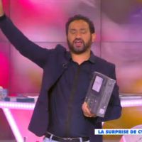 "TPMP" : Pour son anniversaire, Cyril Hanouna piège le public et offre une tablette à tout le monde