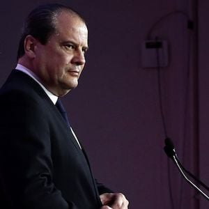 Pour Jean-Christophe Cambadélis, "PS, ça ne veut pas dire PlayStation"