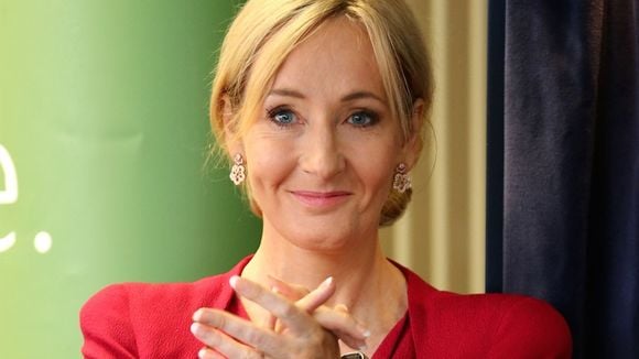 J.K. Rowling annonce 12 nouvelles sur l'univers de Harry Potter pour Noël