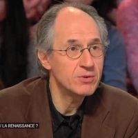 "Charlie Hebdo" : Pourquoi BFMTV apparaît-elle sur la Une ?