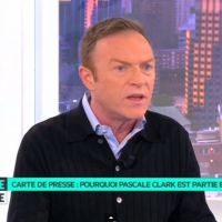 Carte de presse : Christophe Hondelatte se dit "solidaire" de "l'énervante" Pascale Clark