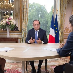 Claire Chazal et David Pujadas face à François Hollande