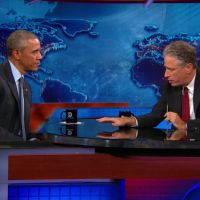 Barack Obama implore Jon Stewart de ne pas quitter le "Daily Show"