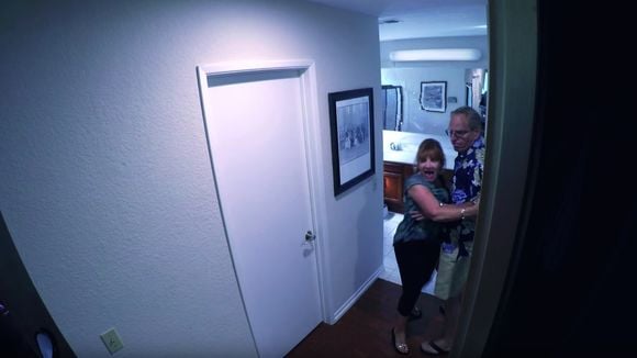 Des anonymes piégés dans la maison de "Paranormal Activity"