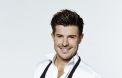 Vincent Niclo, chanteur, en duo avec Katrina Patchett.