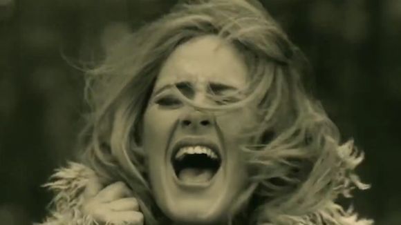 Adele : Un record historique de ventes pour "Hello" aux Etats-Unis