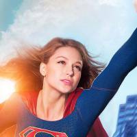 "Supergirl" renouvelée pour une saison 2... sur une autre chaîne !