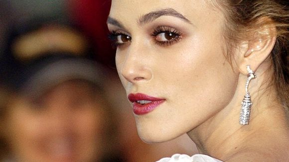 Attaquée par John Carney, Keira Knightley reçoit le soutien de plusieurs réalisateurs