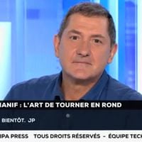 Yves Calvi fait ses adieux à "C dans l'air"