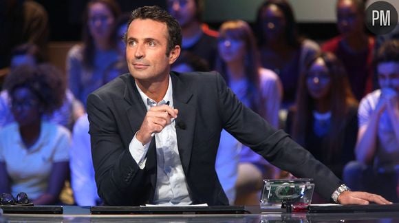 Victor Robert récupère "Le Grand Journal"