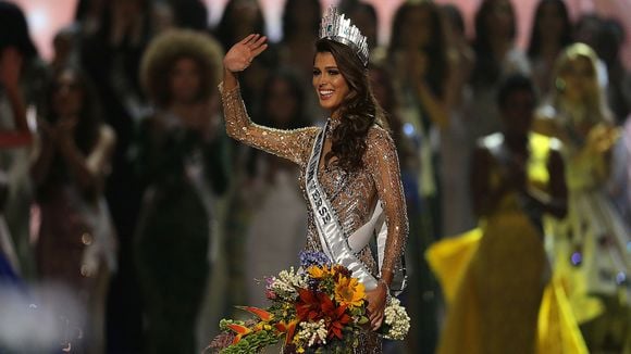 Iris Mittenaere, Miss France 2016, élue Miss Univers