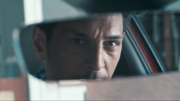 Pub : Tomer Sisley sauvé par la nouvelle Golf GTI de Volkswagen