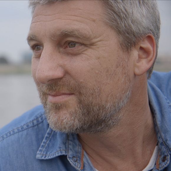 François Pécheux dans "Au bout c'est la mer" sur France 5.