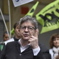 Jean-Luc Mélenchon s'en prend aux "Inrocks" et aux "journalistes du banquier Pigasse"