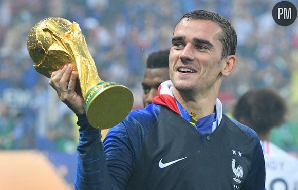 Antoine Griezmann soulève la Coupe du monde le 15 juillet à Moscou