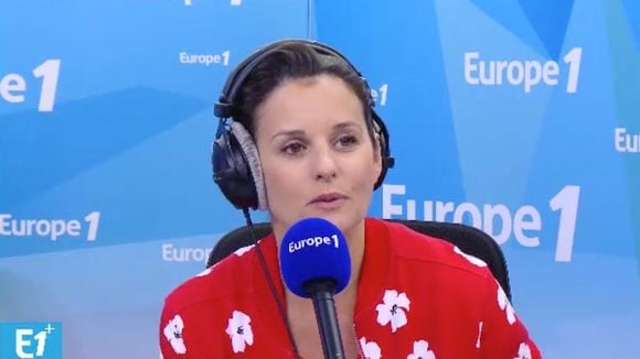 Faustine Bollaert a un message pour les Bleus : "Lâchez vos téléphones, profitez !"