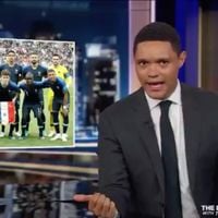 "L'Afrique a gagné la Coupe du monde !" : La blague raciste de Trevor Noah dans "The Daily Show"