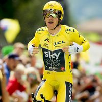 Audiences samedi : Le Tour de France domine la journée, pas d'effet de curiosité pour "Famille de brocanteurs" sur TF1