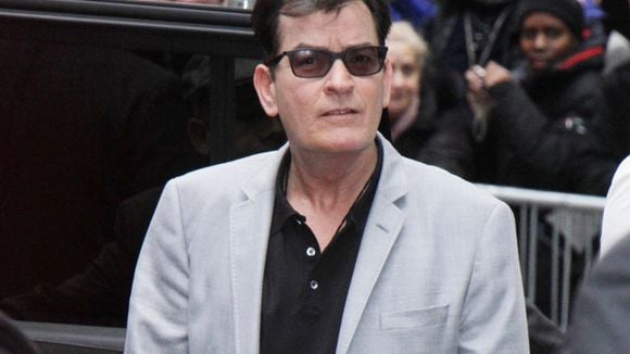 Charlie Sheen, criblé de dettes, affirme être "blacklisté" à Hollywood