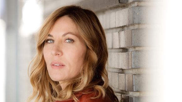 "Le temps est assassin" : Mathilde Seigner de retour dans une série de TF1