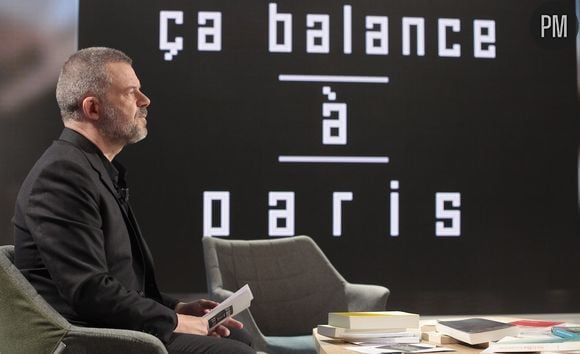 Éric Naulleau sur le plateau de "Ça balance à Paris"