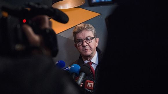 Jean-Luc Mélenchon se plaint des invités à la radio, Marc Fauvelle rappelle qu'il refuse de venir sur franceinfo