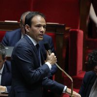 Cédric O veut un "Conseil de l'ordre des journalistes"