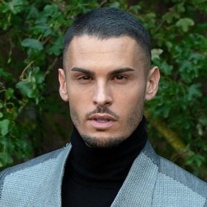 Baptiste Giabiconi participant de "Stars à nu"