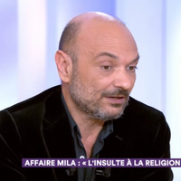 "C'est un déshonneur !" : Richard Malka dénonce le silence des politiques et des associations dans "l'affaire Mila"