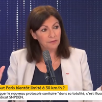 franceinfo: : Anne Hidalgo brusquement interrompue par un bug technique