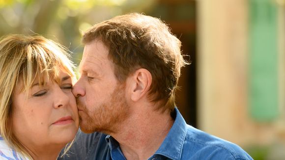 Audiences : "La stagiaire" imbattable, "Magnum" en hausse, "Maléfique" leader FRDA-50, "Nus et culottés" au top