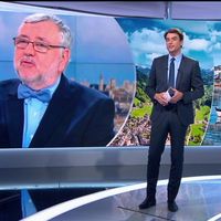 Mort de Jean-Daniel Flaysakier : Julian Bugier rend hommage au médecin sur France 2