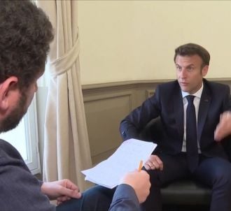 'Quotidien' exclu des meetings : Emmanuel Macron compare...