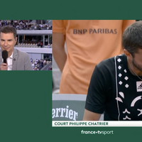 "Vous pourriez faire la voix des bandes-annonces !" : Laurent Luyat taquine Michaël Llodra pendant Roland-Garros