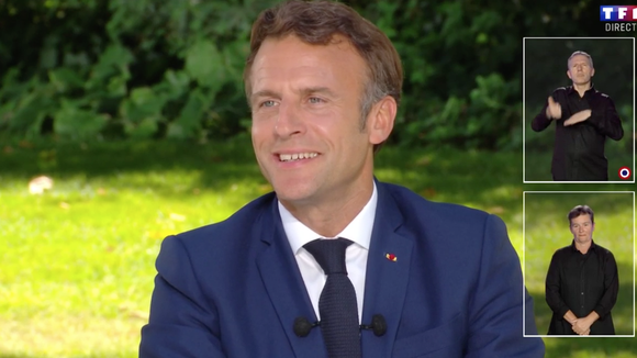 Quand Emmanuel Macron s'imagine dans la peau de Vulcain