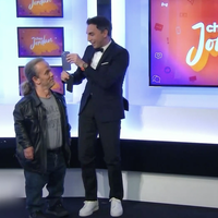 "C'est beau la TNT" : Jordan de Luxe mesure Passe-Partout sur C8, Bertrand Chameroy ironise sur France 5