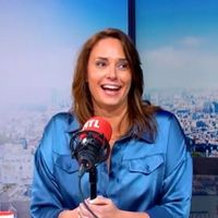 "J'ai évidemment été pistonnée" par Kad Merad : Julia Vignali assume sur RTL son rôle dans "Pamela Rose, la série"